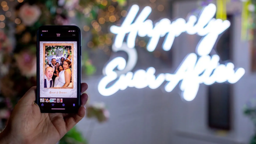 best Photo booth rental company in Phoenix