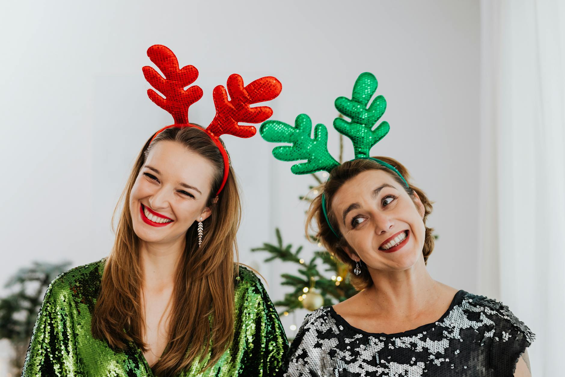 15 Holiday Party Photo Booth Themes for Denver Celebrations
