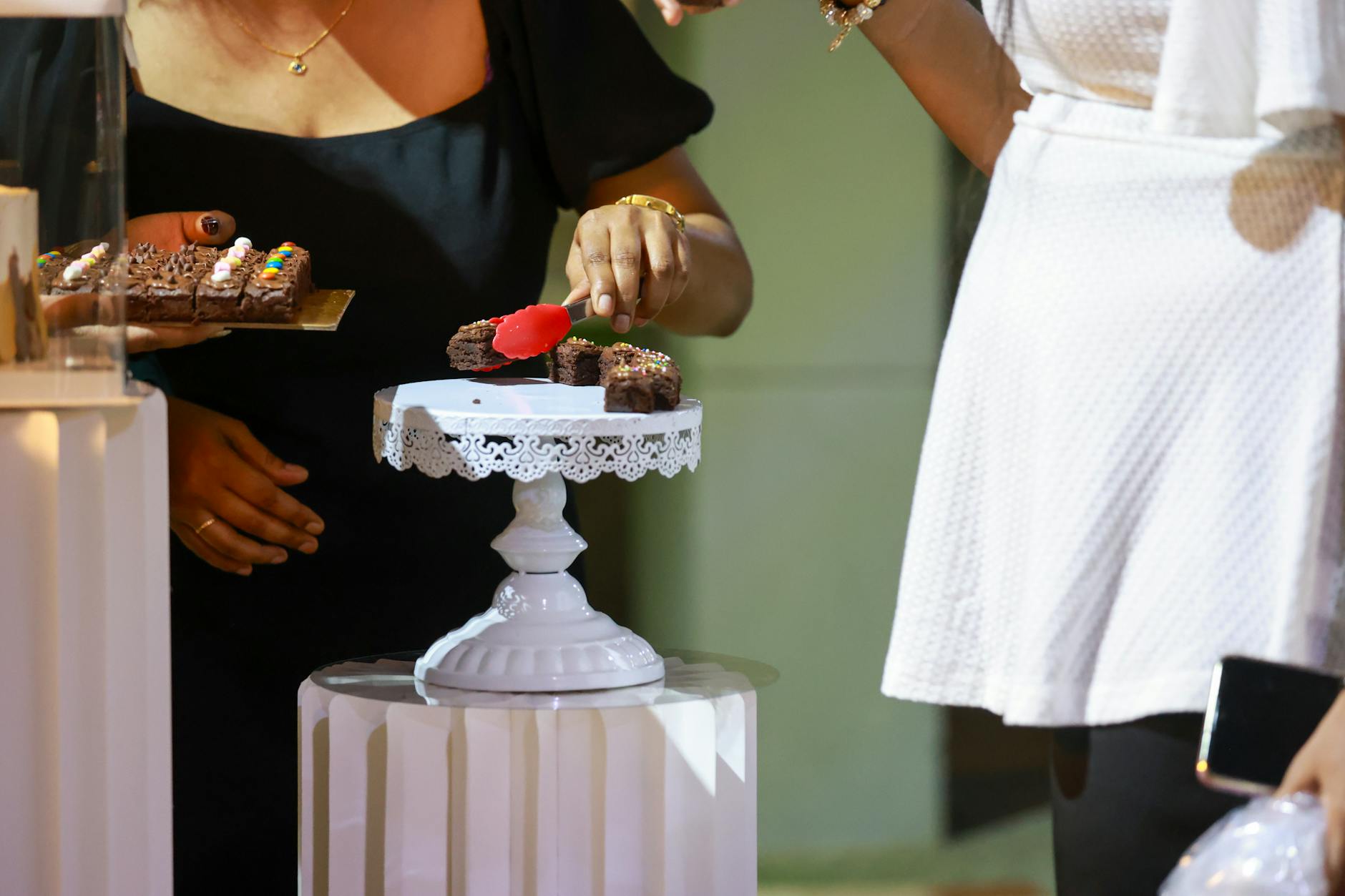 9 Creative Ways to Use a 360-Degree Photo Booth at Your Next Event