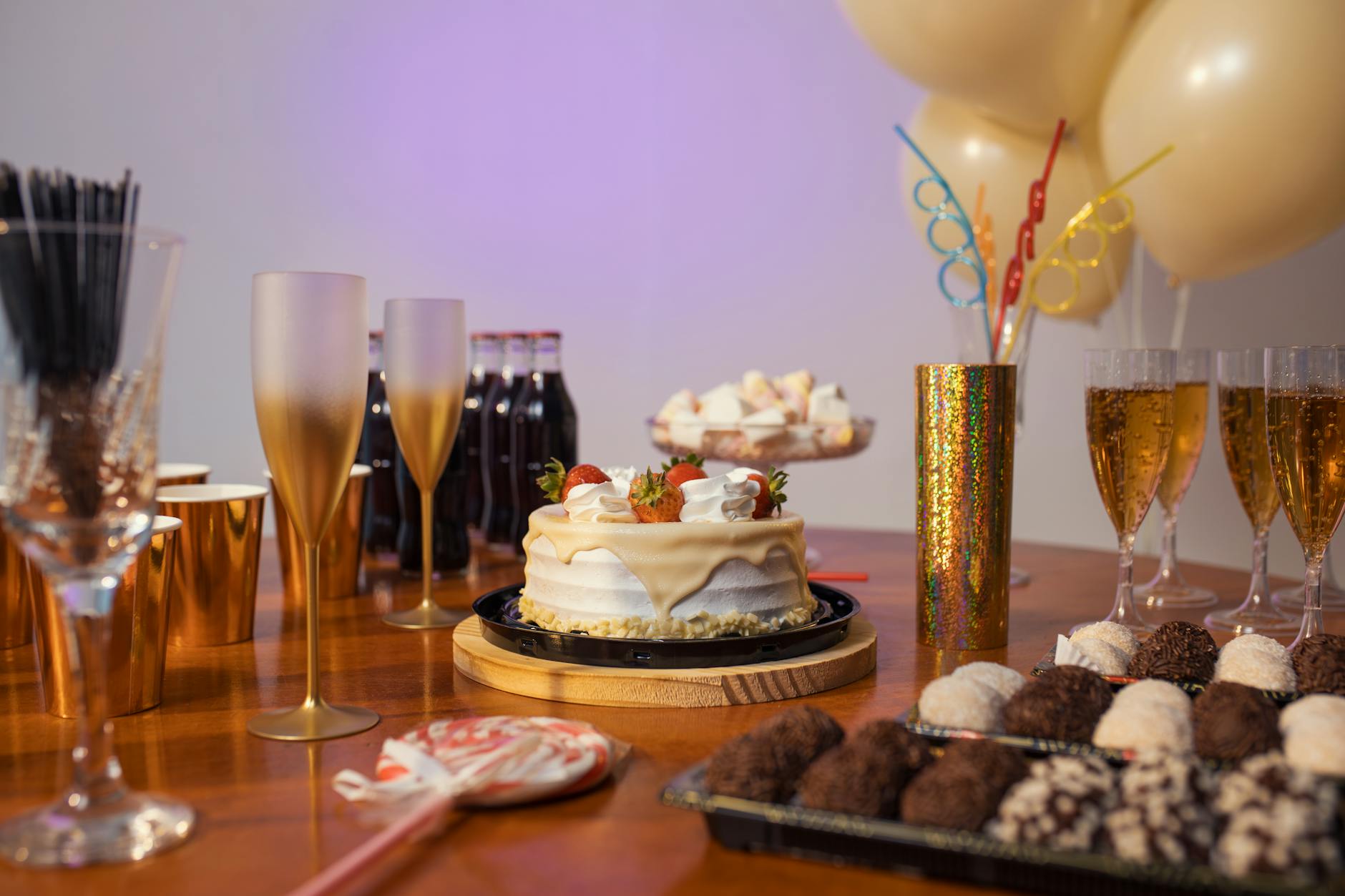April Wedding Photo Booth Trends in Miami for a Stunning 2026 Celebration