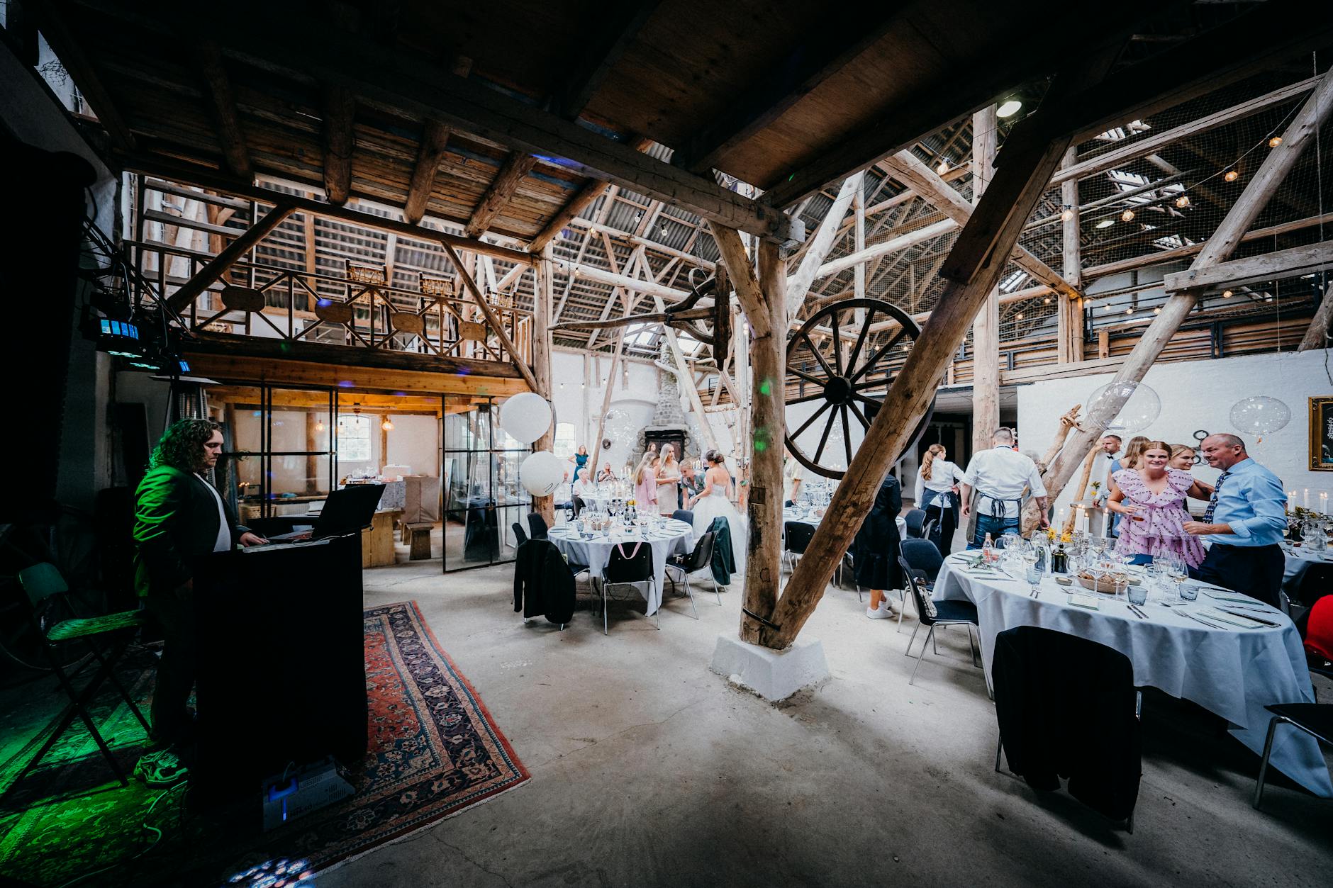 Are 360 Photo Booths Worth the Price in Miami?