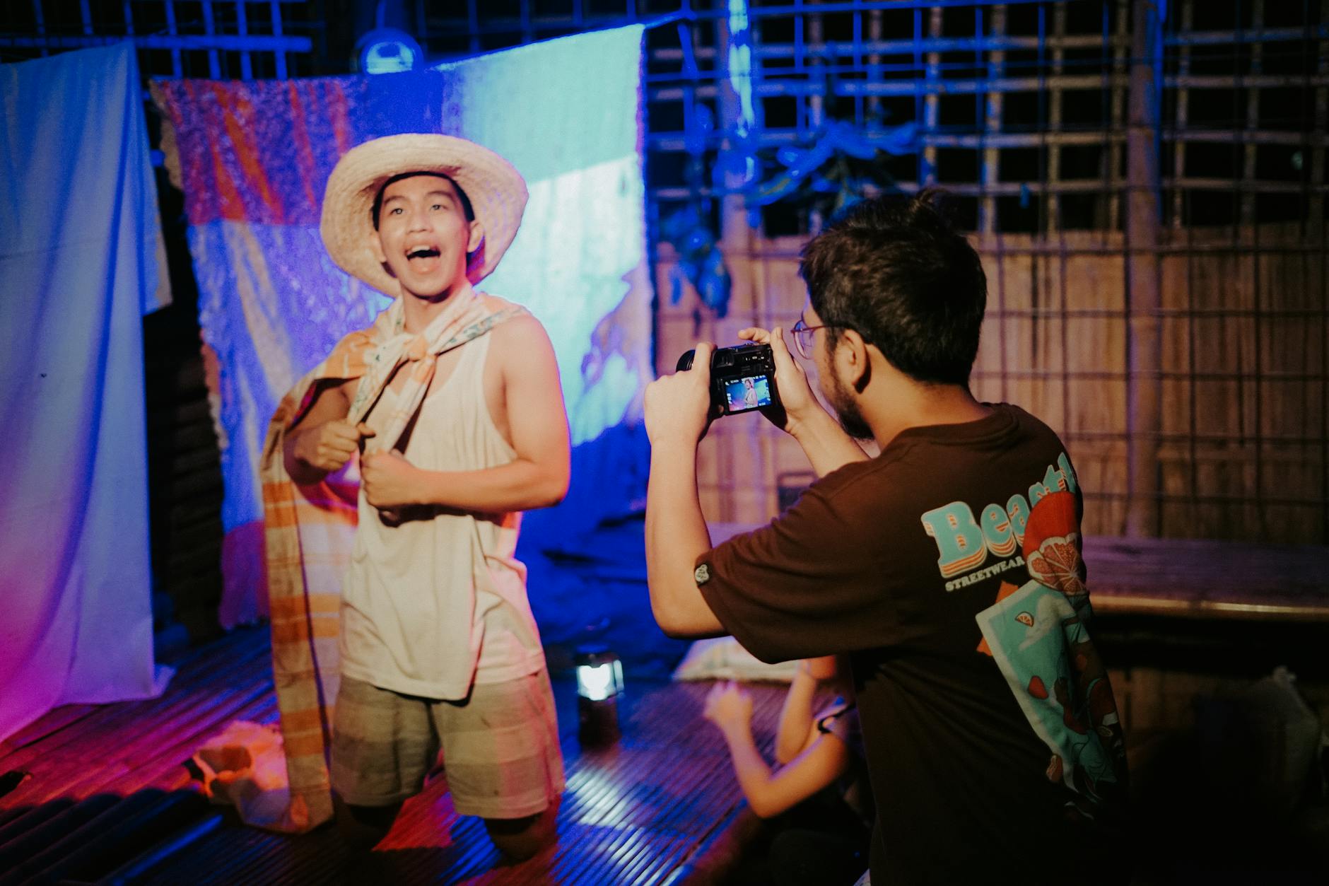 How to Organize a DIY Photo Booth in Miami (And Make It Actually Work)