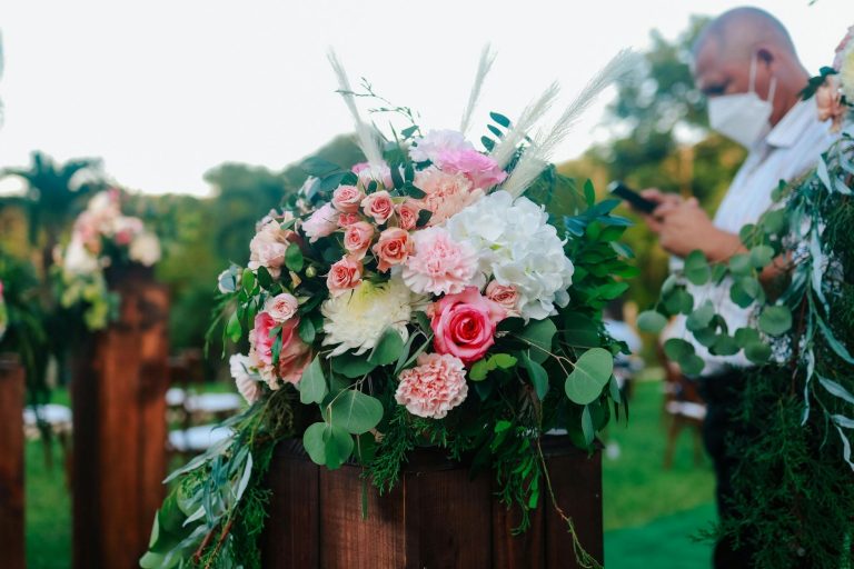 How to Pick the Right Photo Booth Backdrop in Queen Creek