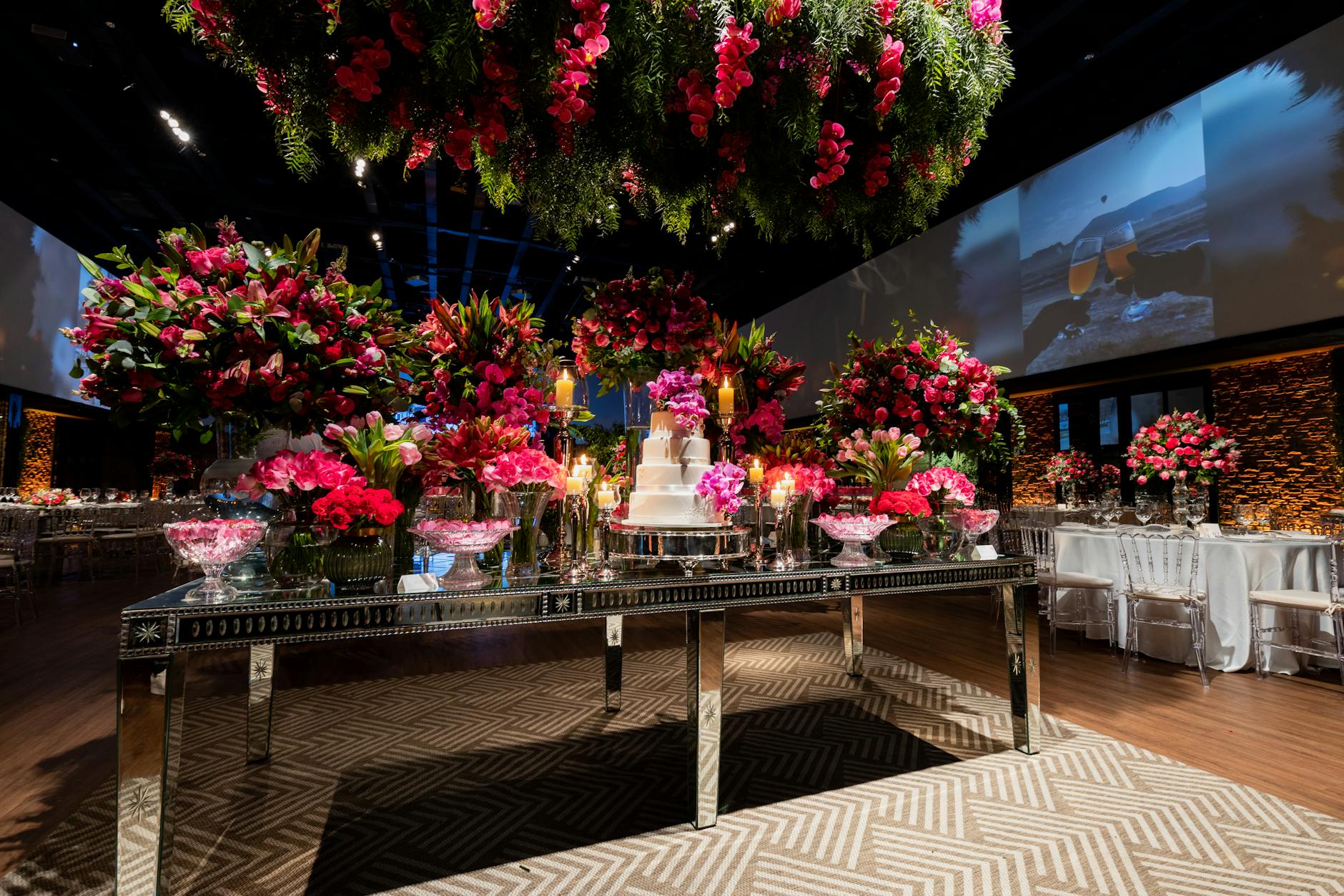 Photo Booth Backdrop and Prop Styling Guide for Dallas Events