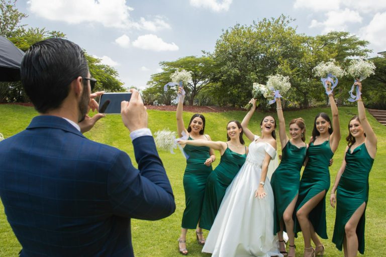 A Beginner's Guide to Using a Photo Booth in Gilbert