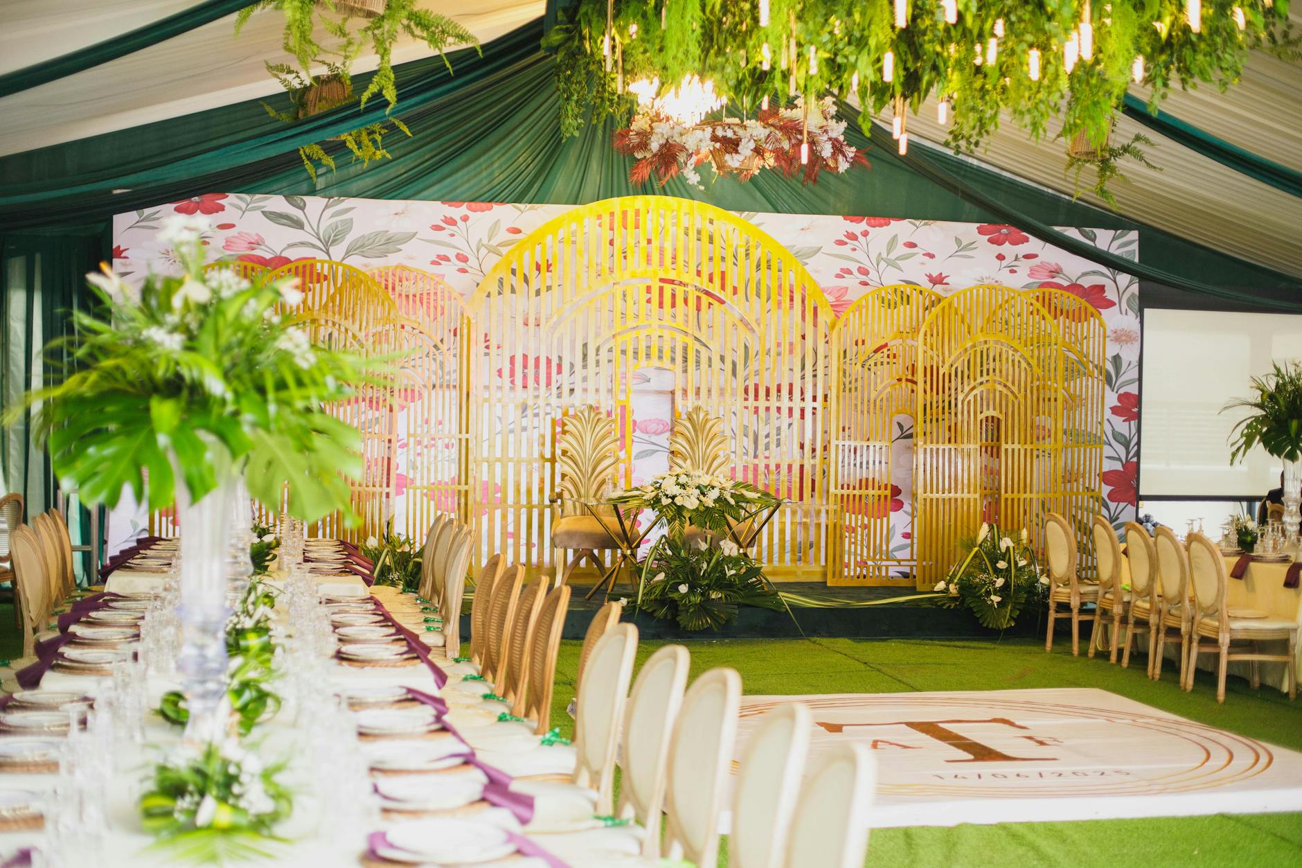 How to Choose the Right Photo Booth for Your Venue in Dallas