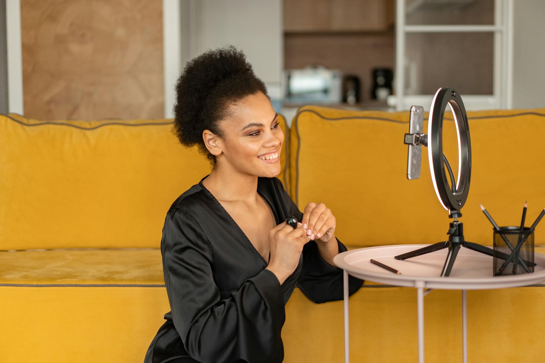 How to Incorporate Video Messaging Into Your Photo Booth in Houston