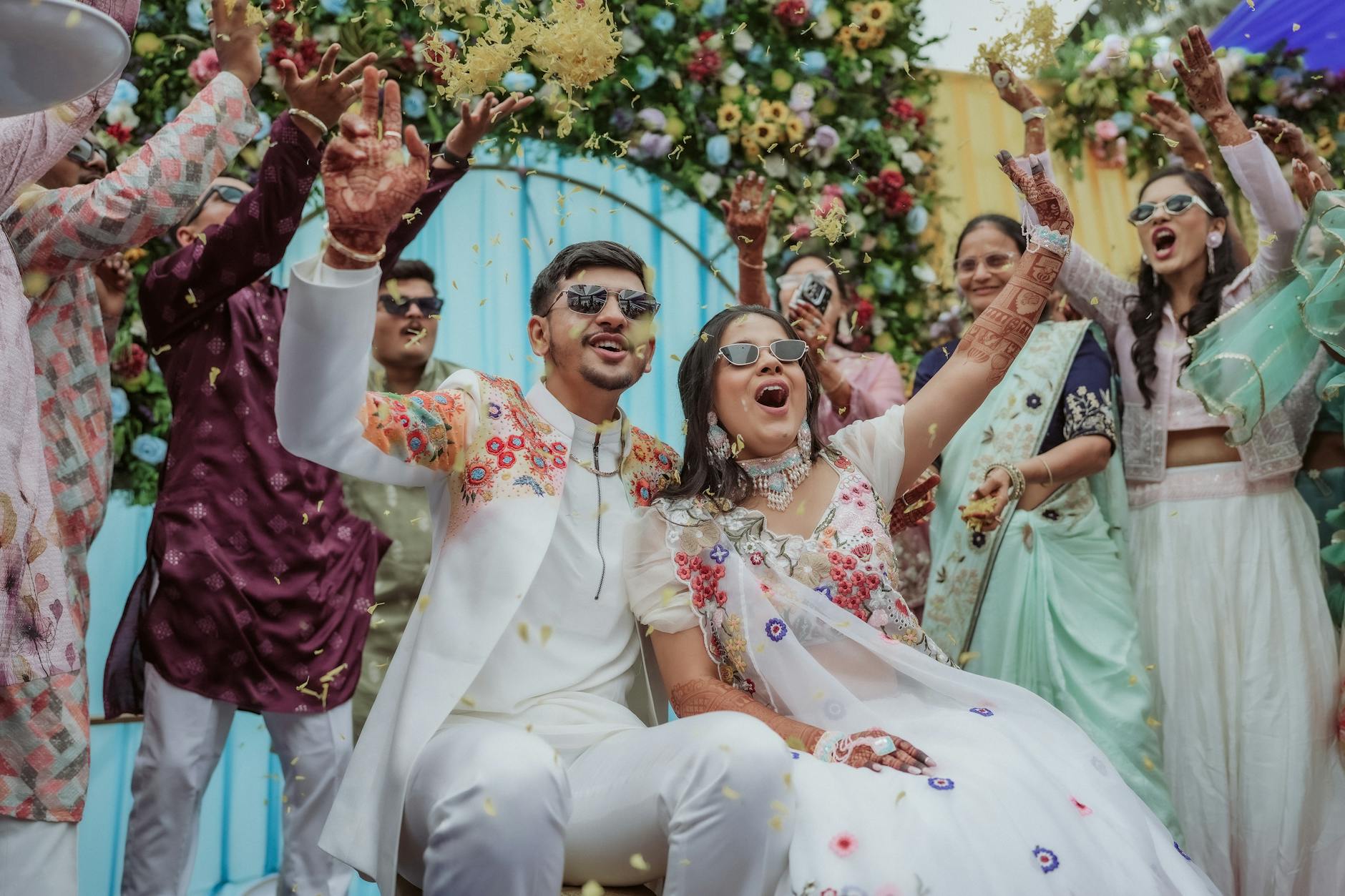 The Ultimate Guide to Wedding Photo Booth Rentals