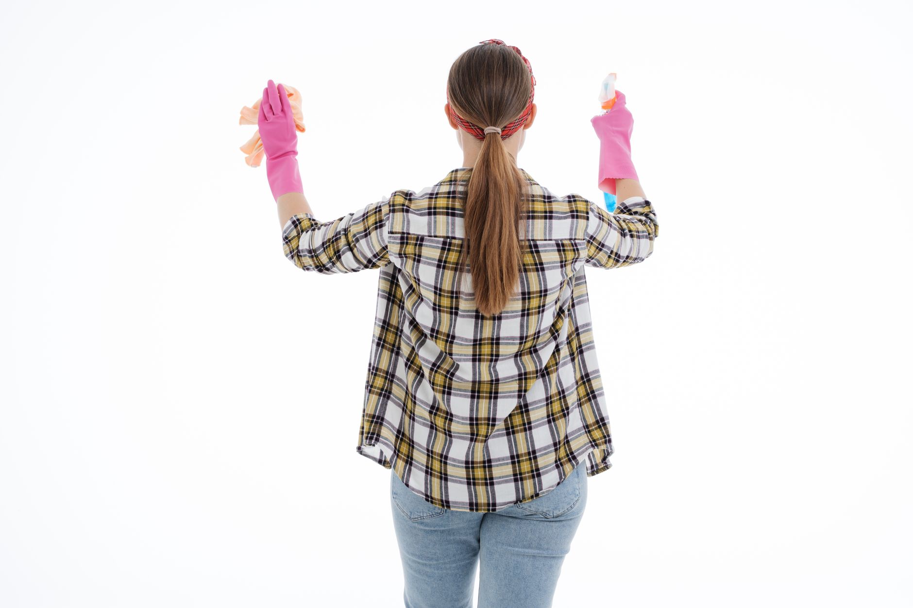 How to Keep Photo Booth Props Sanitized Between Guests in Austin