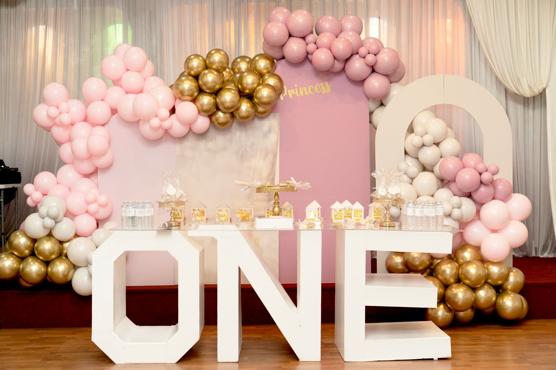 7 Tips to Have a Good Photo Booth Setup In Your Event