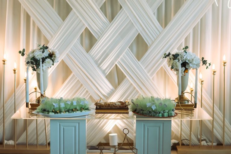 Photo Booth Etiquette in Scottsdale: The Dos and Don'ts Every Guest Should Know